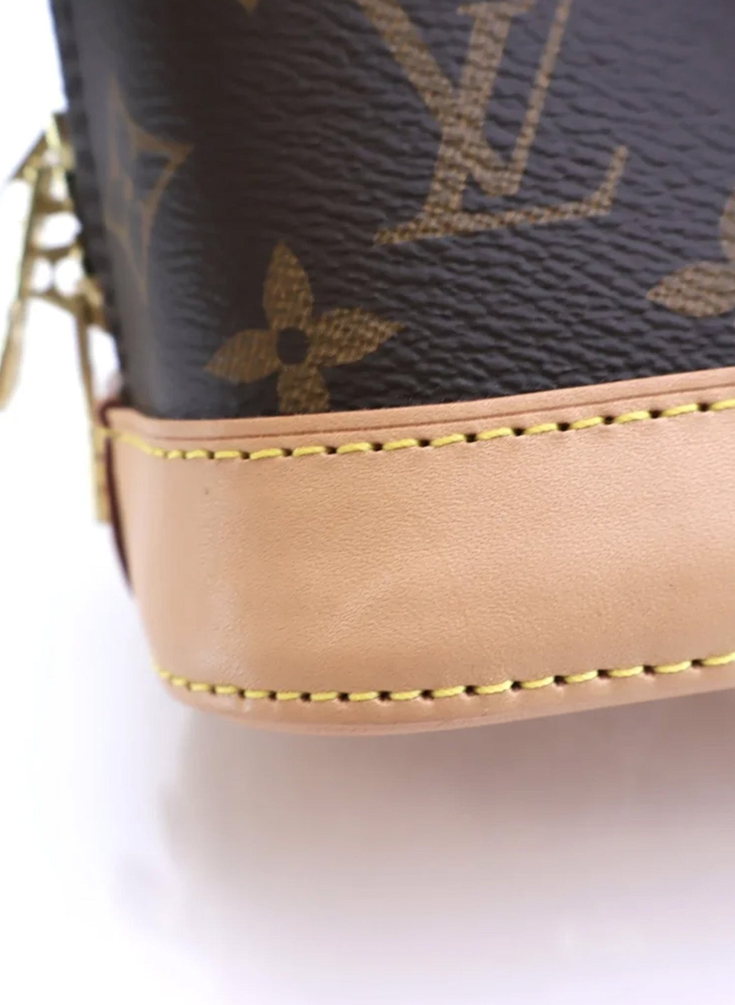 Louis Vuitton Alma BB