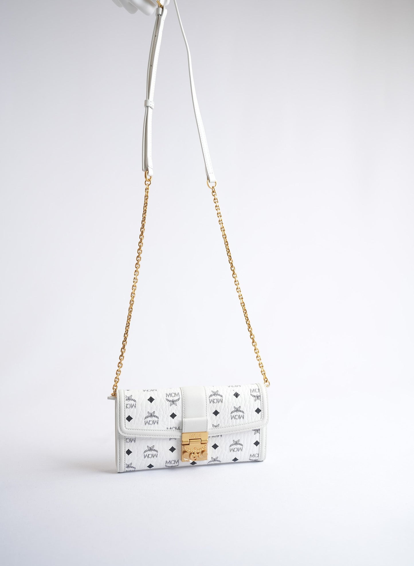 MCM Tracy Chain Wallet