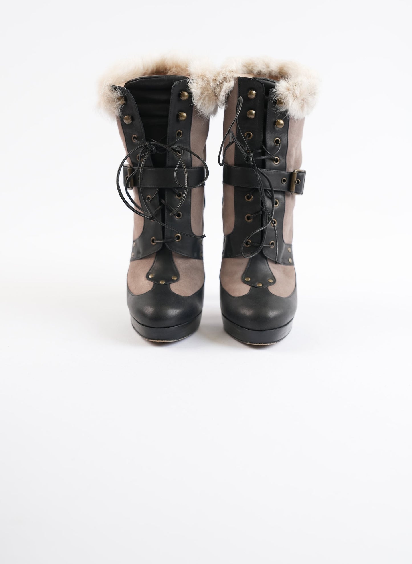 Oscar de la Renta Leather Lace Up Boots