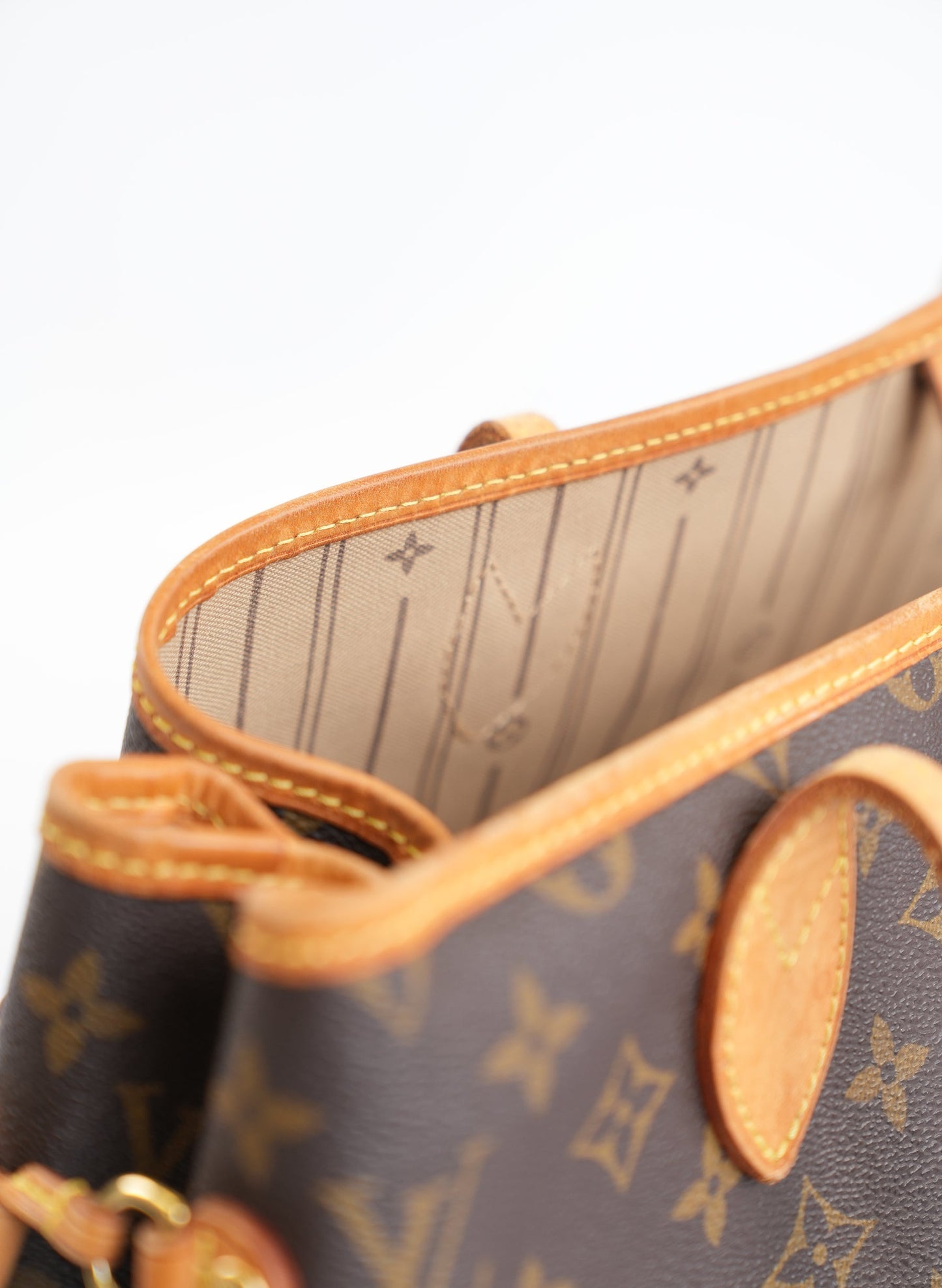 Louis Vuitton Neverfull GM Tote Bag