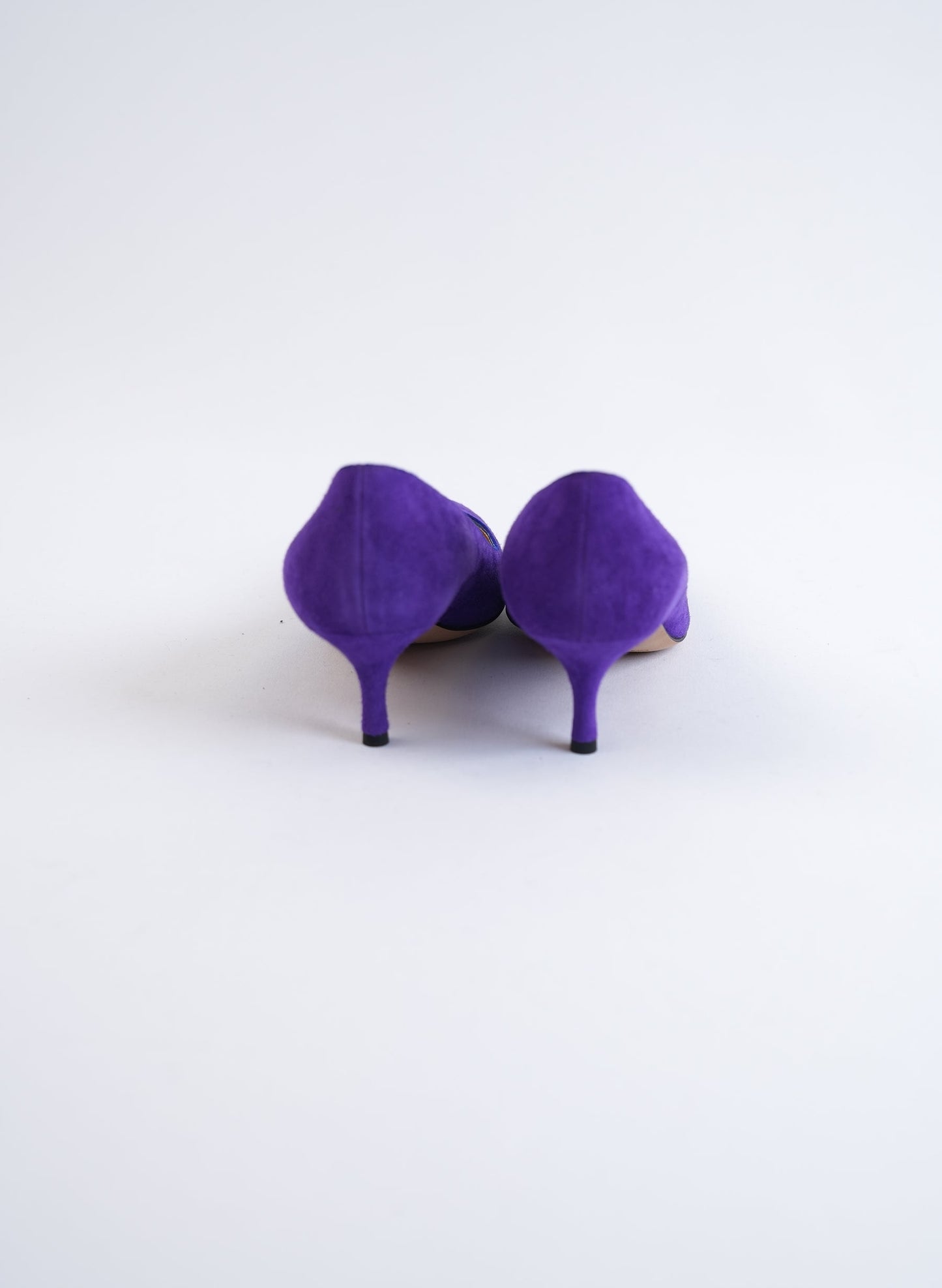 Manolo Blahnik BB Suede Pumps