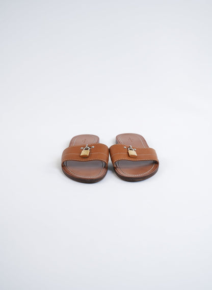 Louis Vuitton Lock It Flats