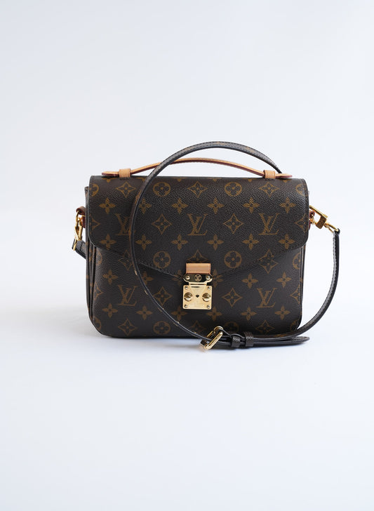 Louis Vuitton Pochette Metis Monogram Bag