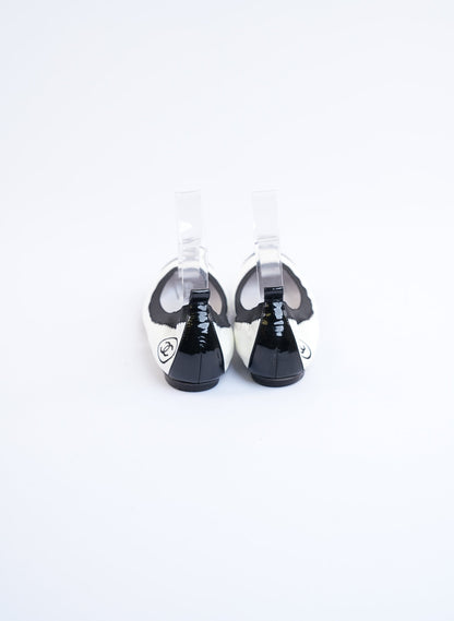 Chanel Black & White Patent Leather Ballet Flats