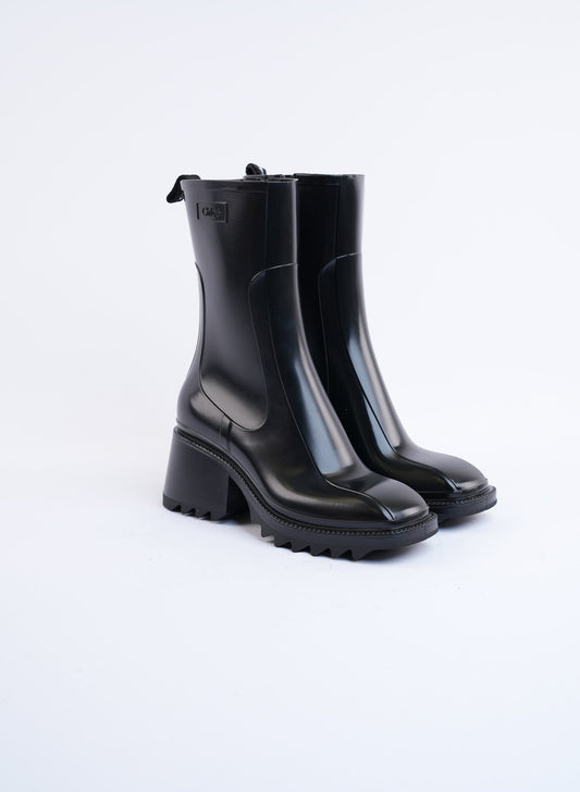 Chloe Black Betty Heel Boots