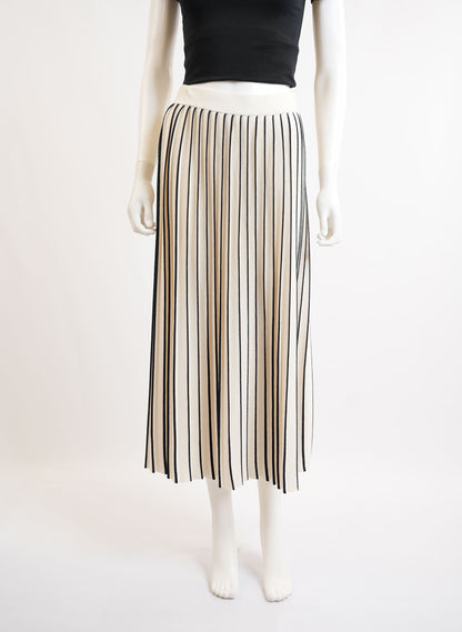 Max Mara Pleated Stretch Skirt