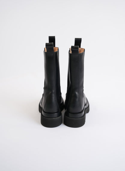 Bottega Veneta Lug Chelsea Boots